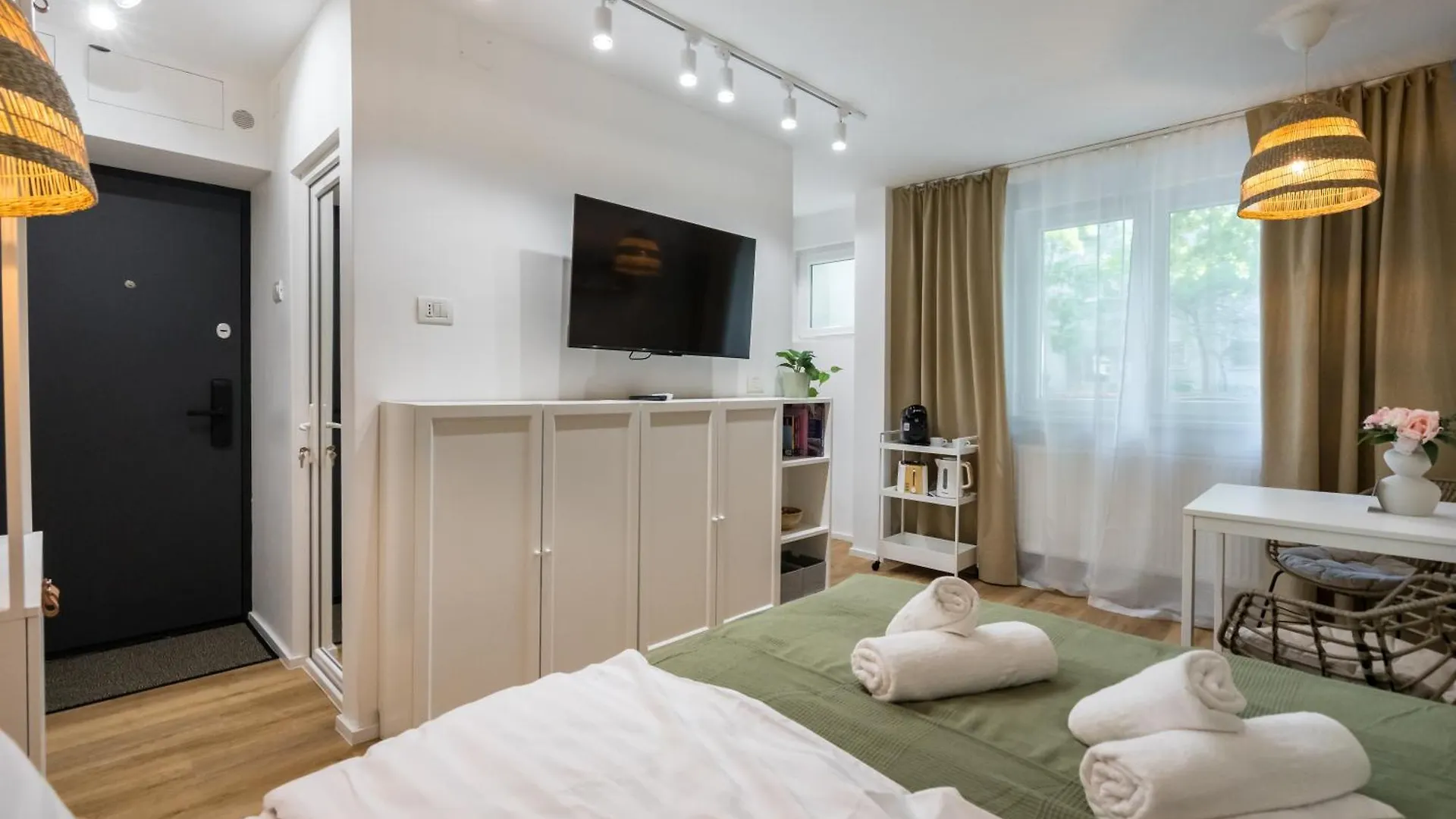 Urban Nest At Alba Iulia Apartment Bucharest