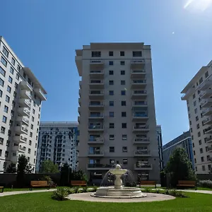 דירה Ultimate Living Experience - Modern & Free Parking Near Romexpo, בוקרשט